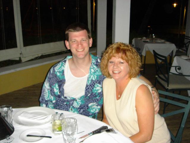2005/01(Jan)/03(KeyWest)/640x480_2005-01-28 18-20-31.JPG
